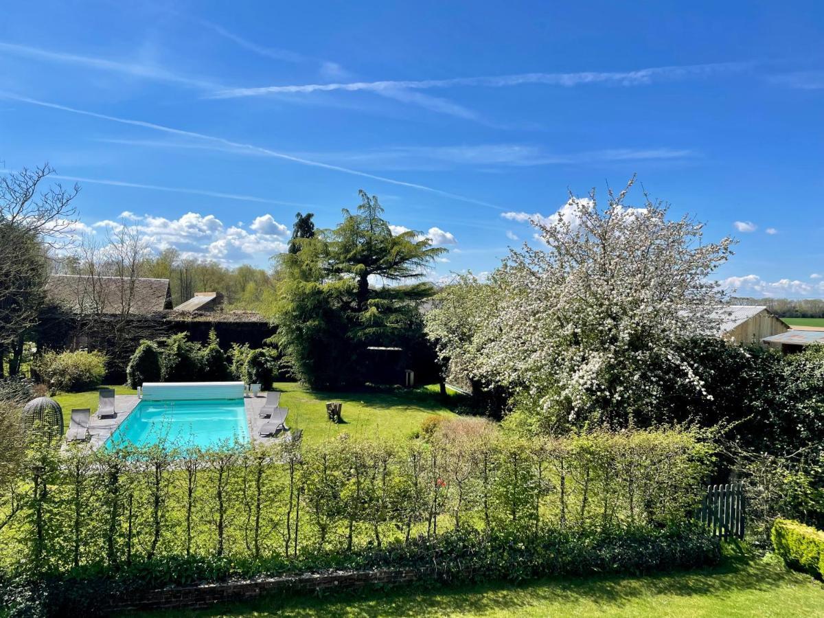 Les Gites Du Champ-De-Bataille Sainte-Opportune-du-Bosc Exterior photo